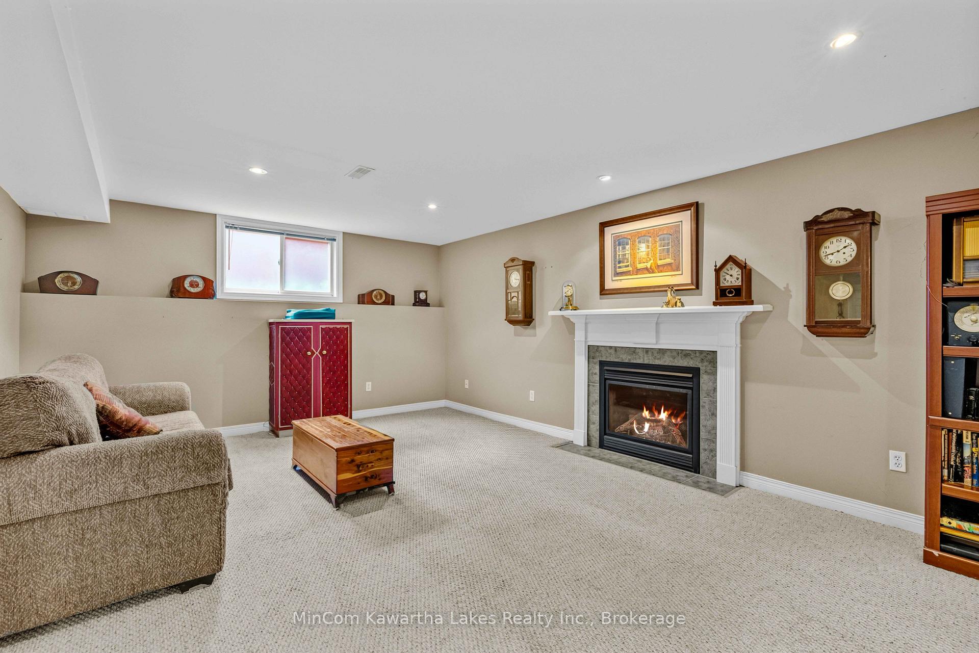 Photo 26 of 1069 Silverdale Road, Peterborough, Otonabee Ward 1 — HOMEH