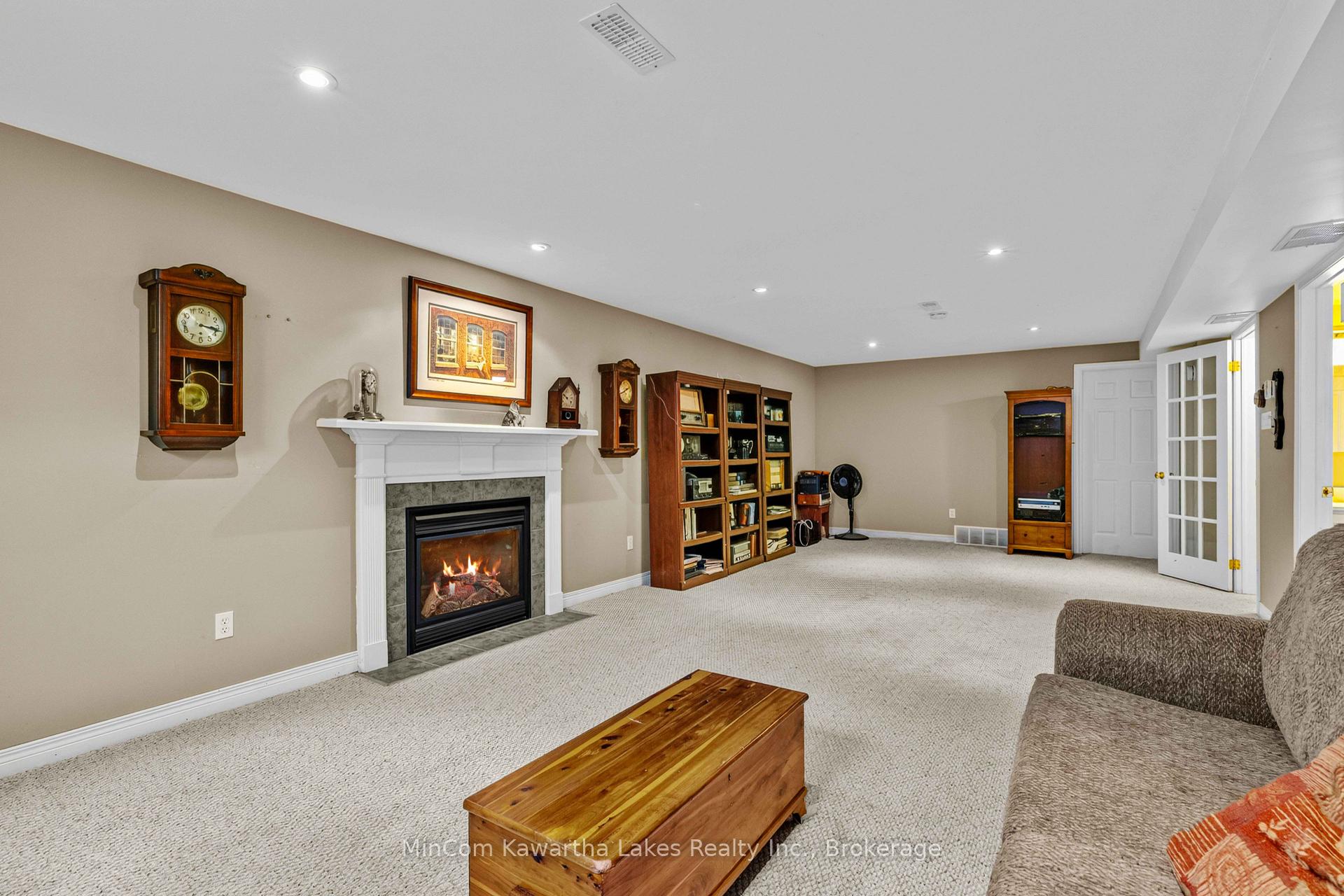 Photo 31 of 1069 Silverdale Road, Peterborough, Otonabee Ward 1 — HOMEH