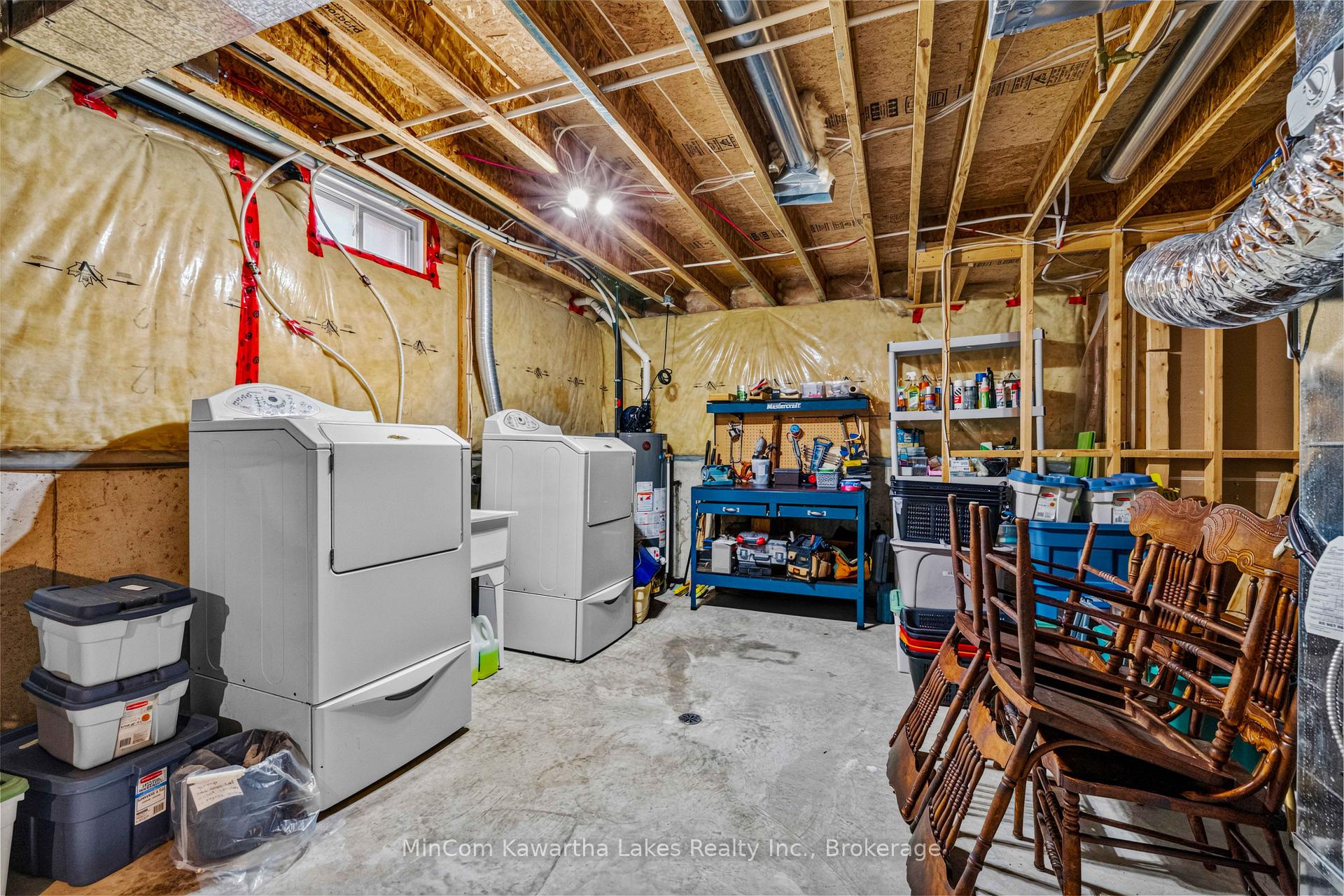 Photo 40 of 1069 Silverdale Road, Peterborough, Otonabee Ward 1 — HOMEH
