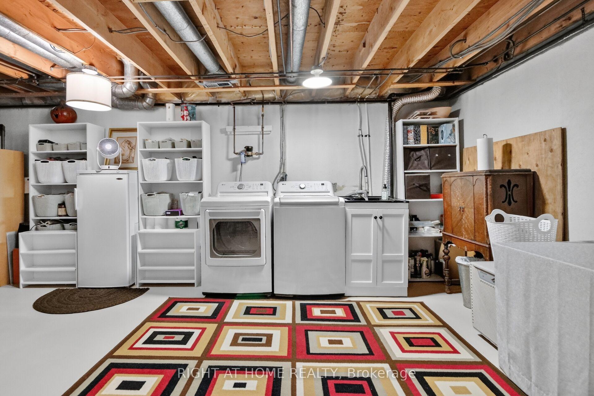 Photo 25 of 192 Monterey Drive, Ottawa, Leslie Park — HOMEH
