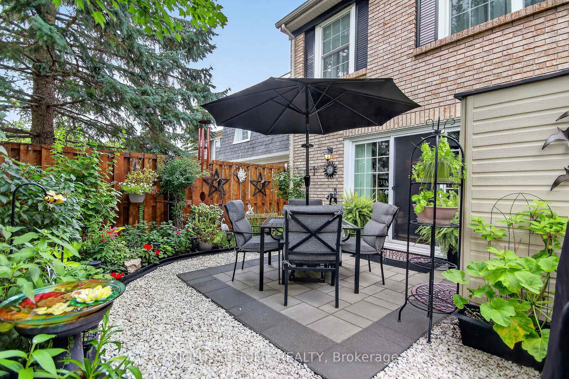 Photo 29 of 192 Monterey Drive, Ottawa, Leslie Park — HOMEH