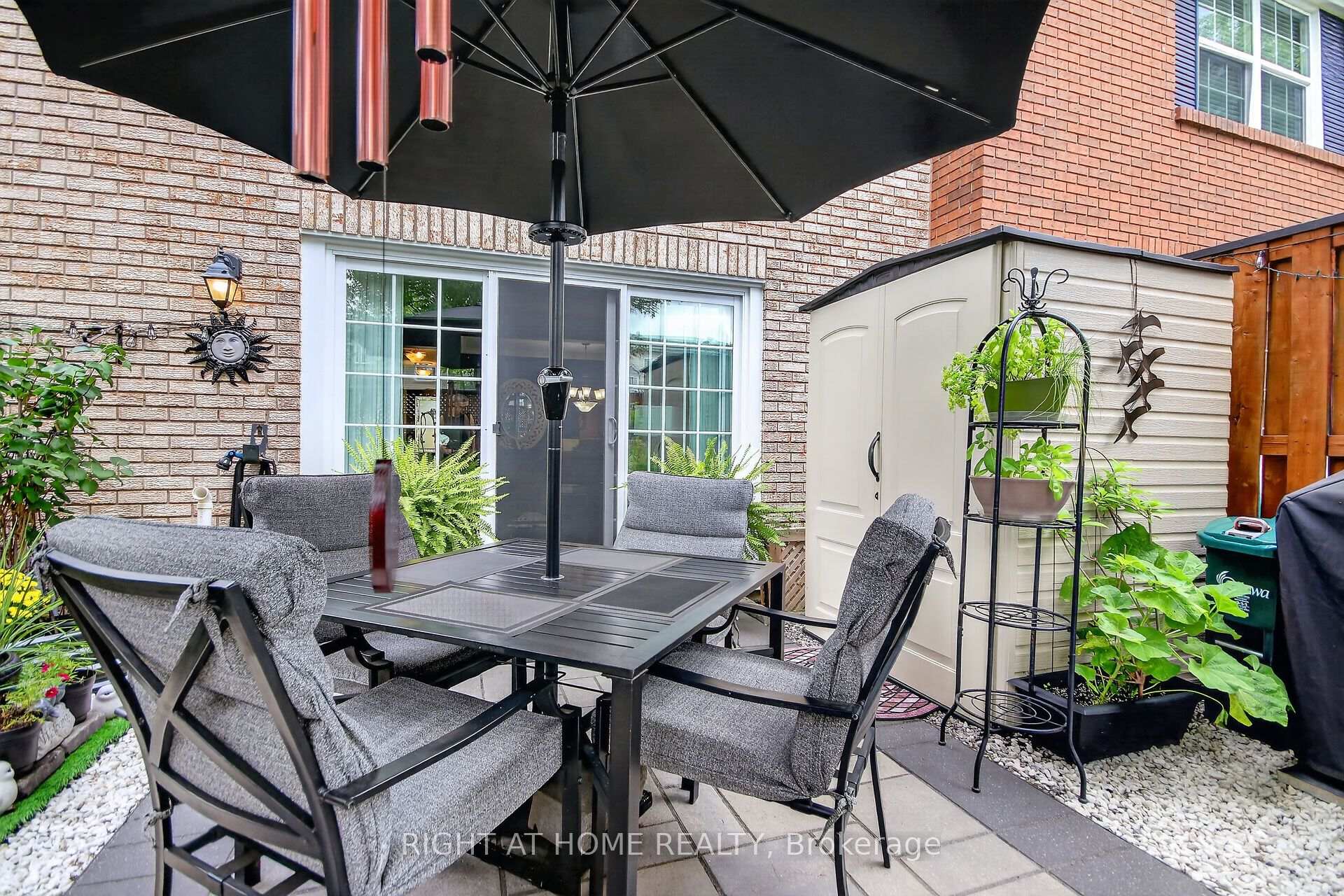 Photo 30 of 192 Monterey Drive, Ottawa, Leslie Park — HOMEH