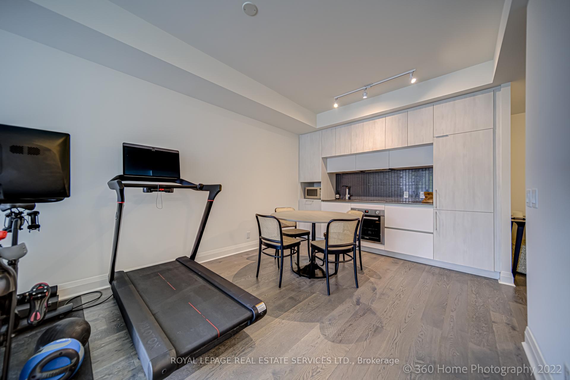 Photo 7 of Unit 405, 151 Avenue Road, Toronto, The Annex — HOMEH