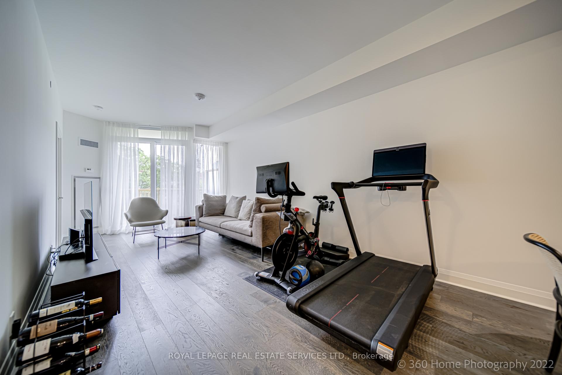 Photo 10 of Unit 405, 151 Avenue Road, Toronto, The Annex — HOMEH