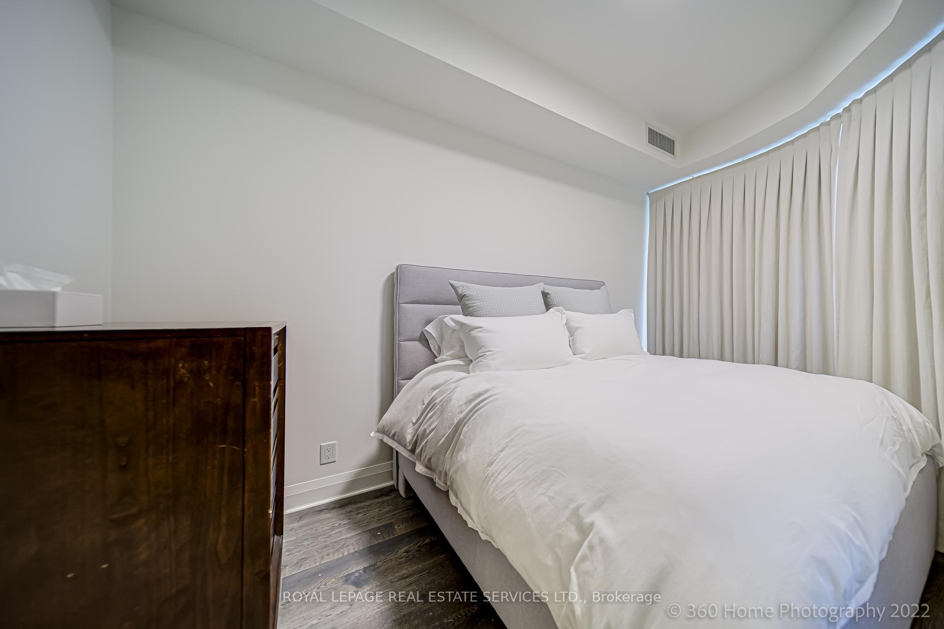 Photo 21 of Unit 405, 151 Avenue Road, Toronto, The Annex — HOMEH