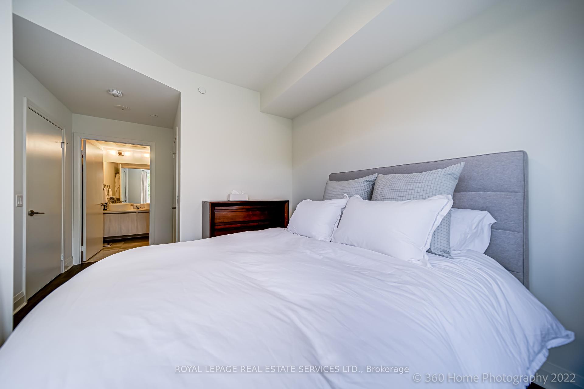 Photo 22 of Unit 405, 151 Avenue Road, Toronto, The Annex — HOMEH
