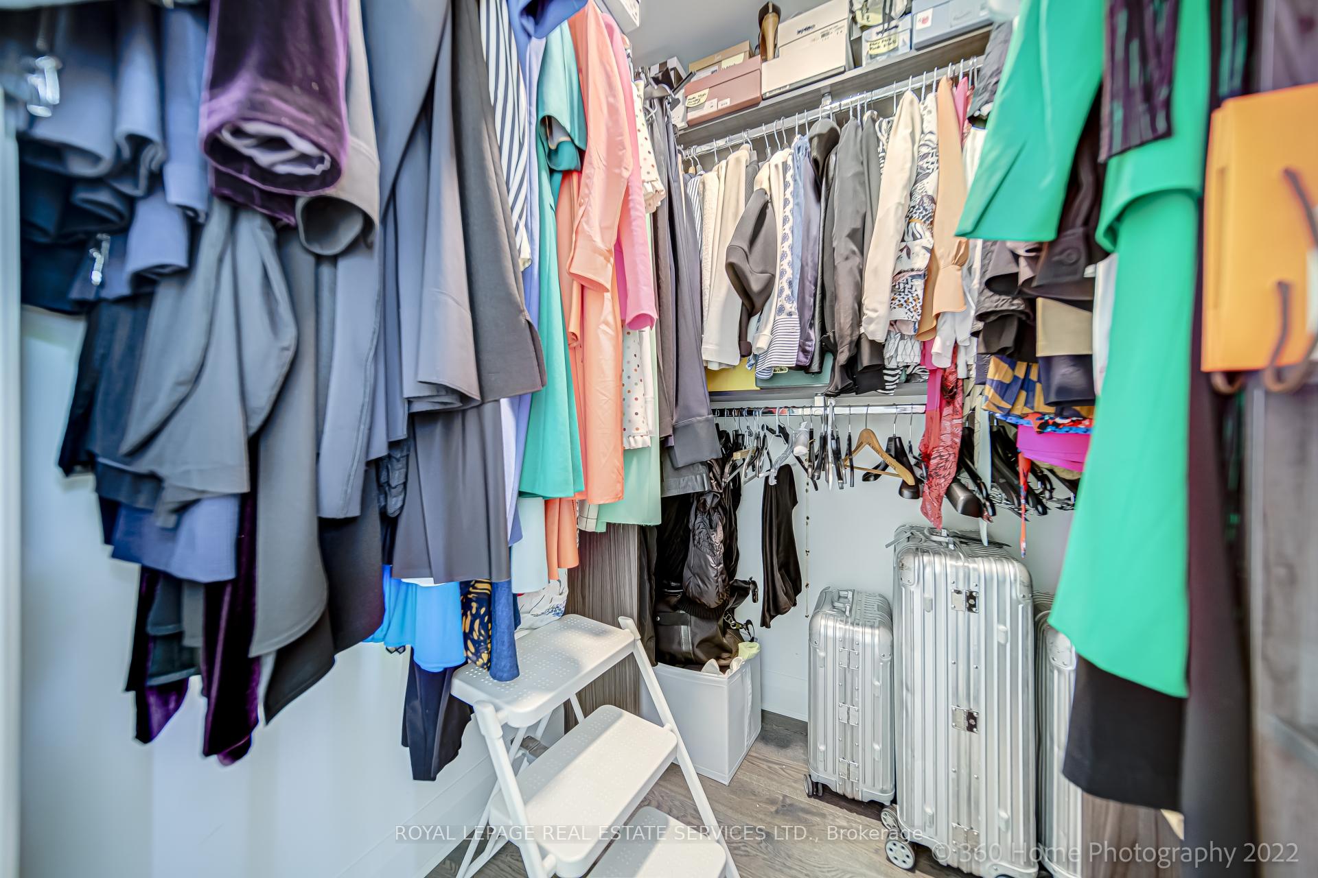 Photo 23 of Unit 405, 151 Avenue Road, Toronto, The Annex — HOMEH