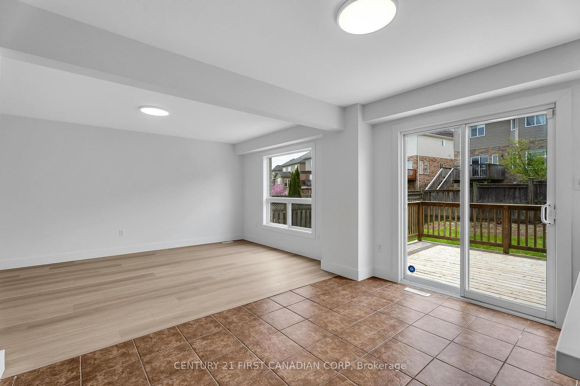 Photo 15 of 799 Oakcrossing Road, London, North M — HOMEH