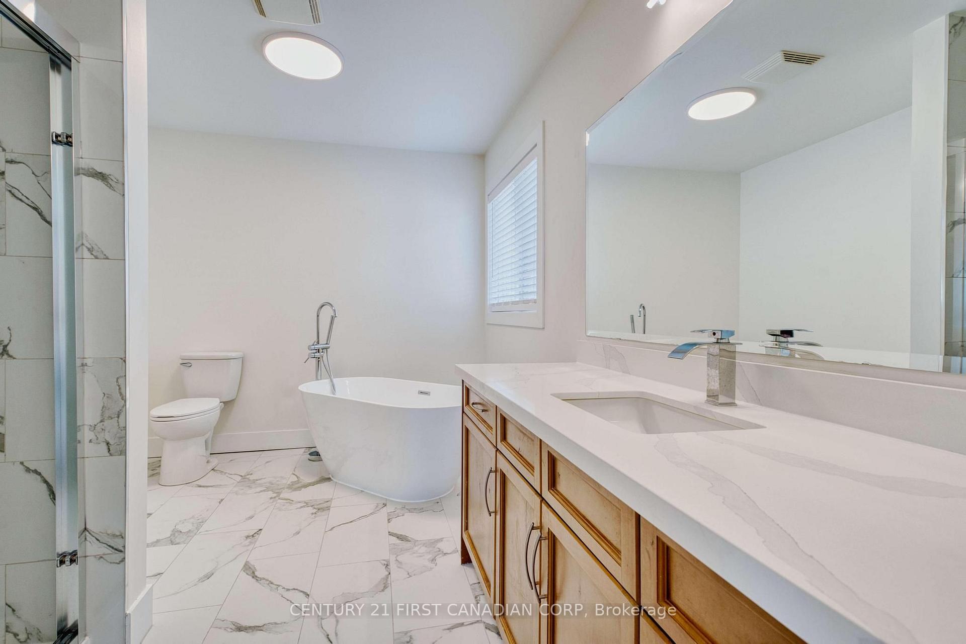 Photo 25 of 799 Oakcrossing Road, London, North M — HOMEH