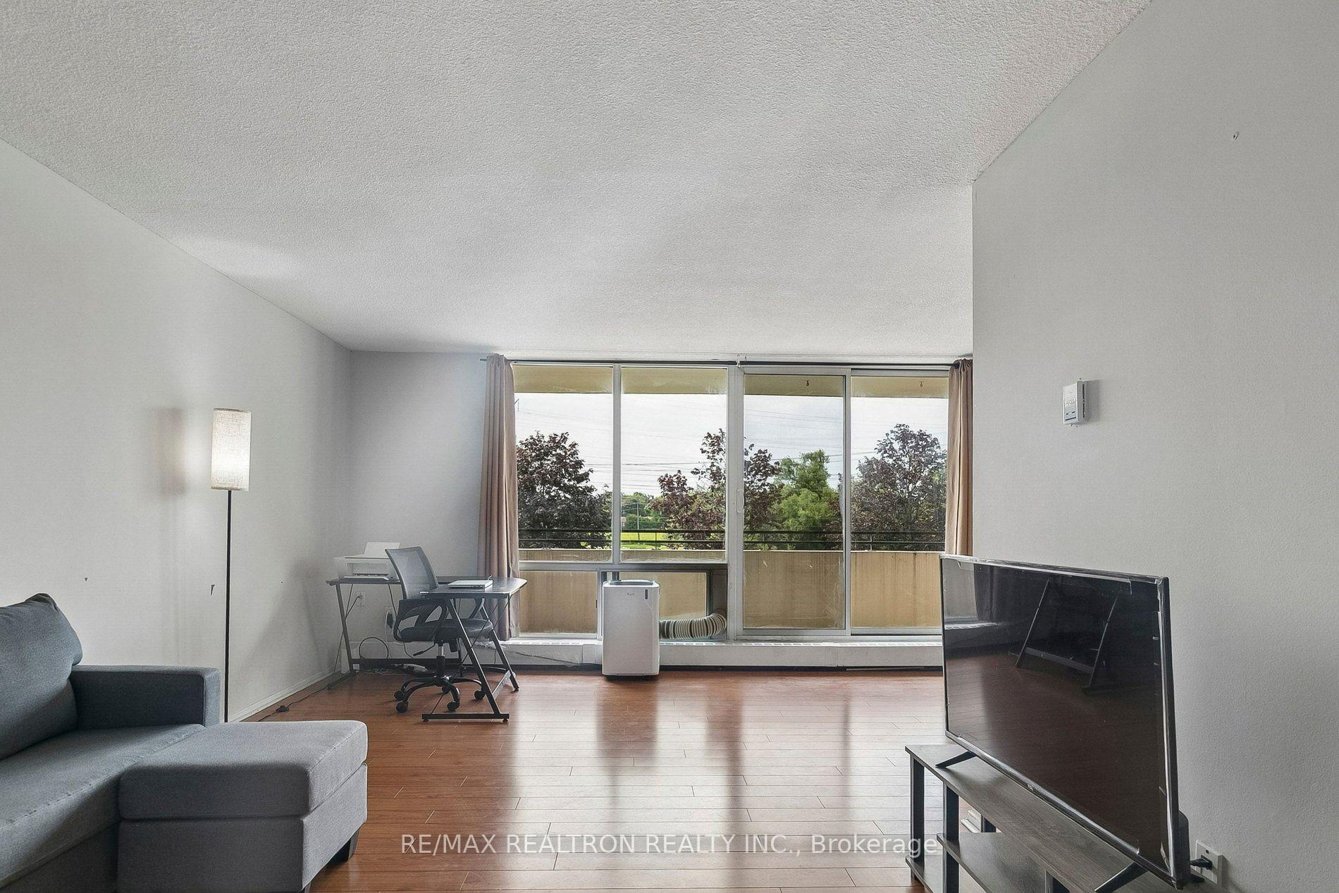 Photo 11 of Unit 205, 101 Prudential Drive, Scarborough, Dorset Park — HOMEH