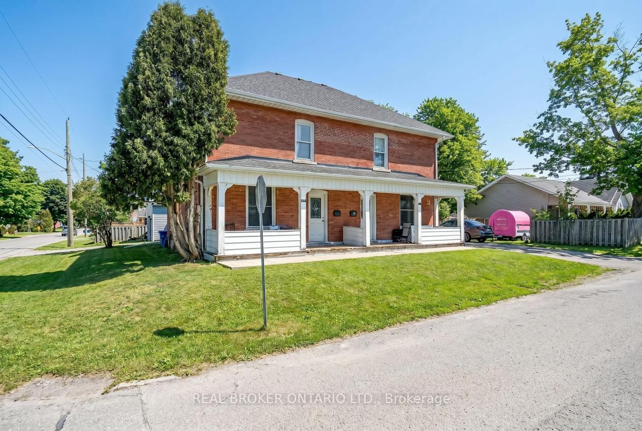 Photo 2 of 53-55 Wellington Street, Halton Hills, Acton — HOMEH