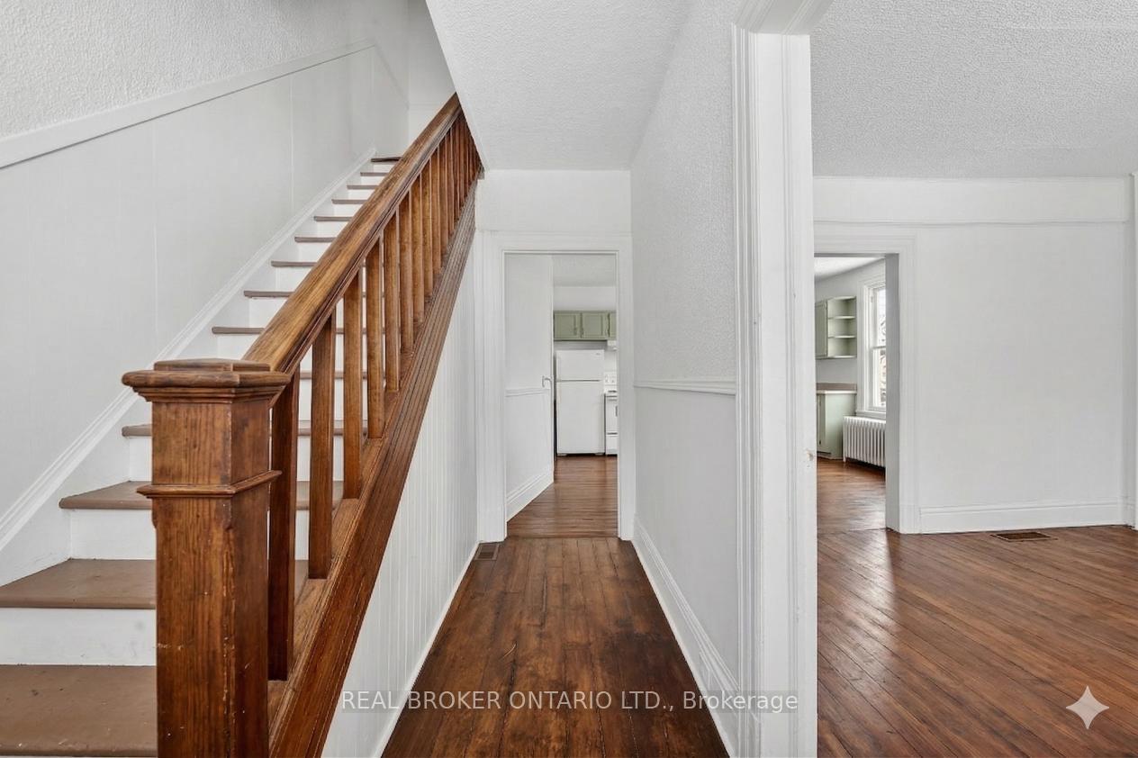 Photo 3 of 53-55 Wellington Street, Halton Hills, Acton — HOMEH