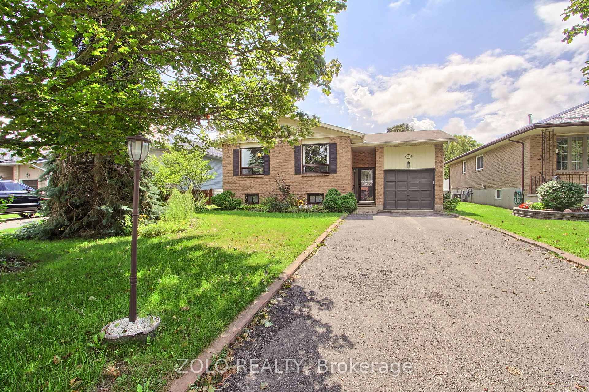 Photo of 545 Colyer Street