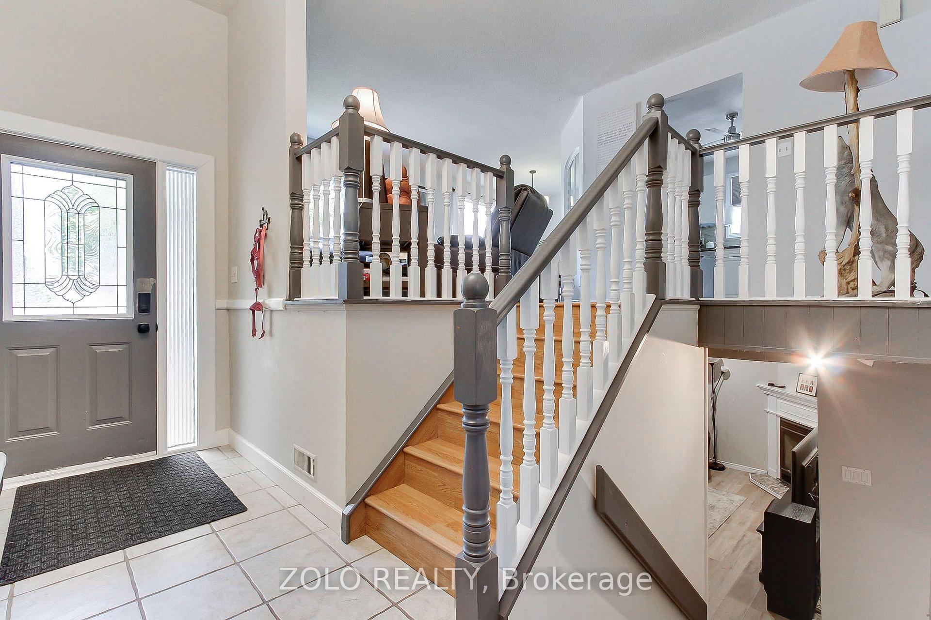 Photo 3 of 545 Colyer Street, Brock, Beaverton — HOMEH