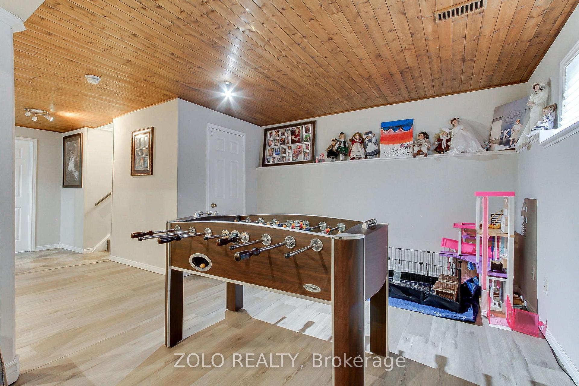 Photo 17 of 545 Colyer Street, Brock, Beaverton — HOMEH