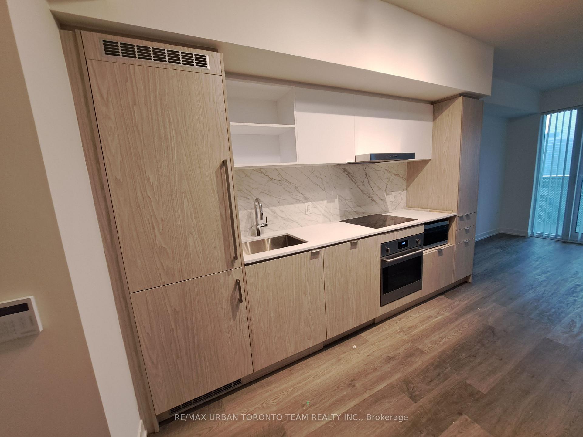 Photo 2 of Unit 4616, 55 Cooper Street, Toronto, Waterfront Communities — HOMEH