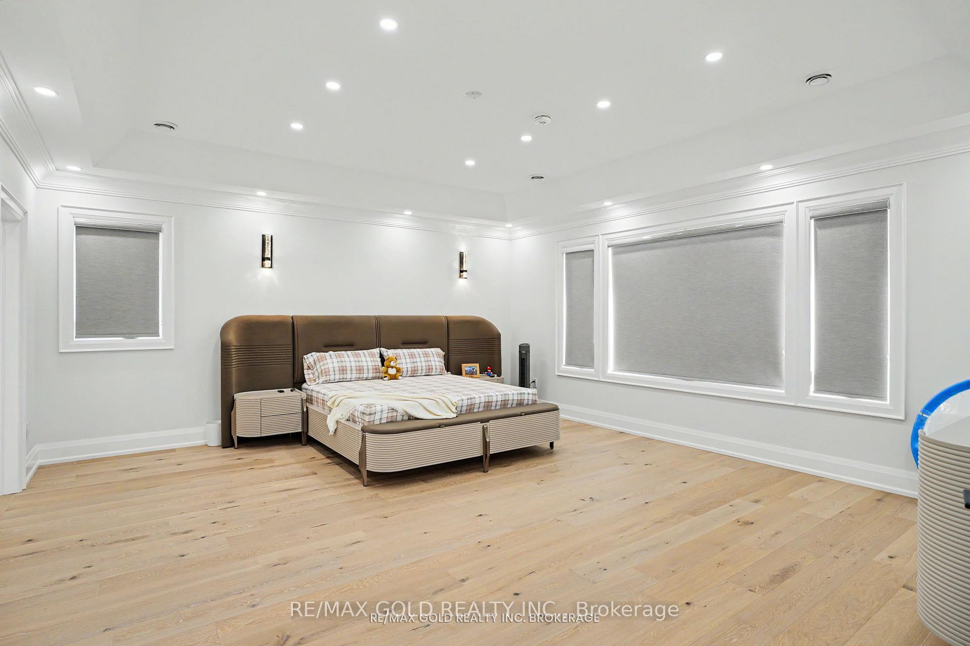 Photo 37 of 8930 Creditview Crescent, Brampton, Credit Valley — HOMEH