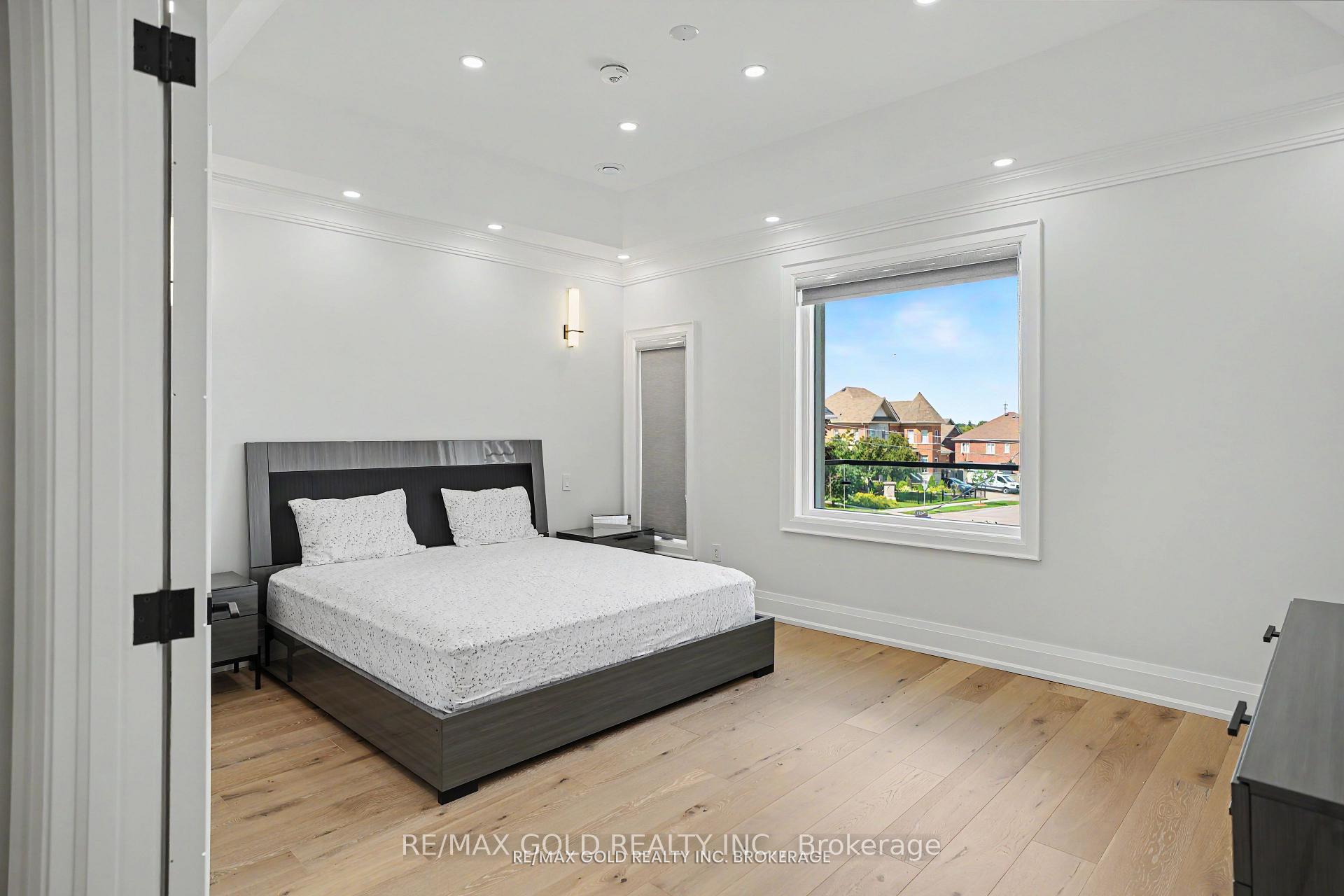 Photo 43 of 8930 Creditview Crescent, Brampton, Credit Valley — HOMEH