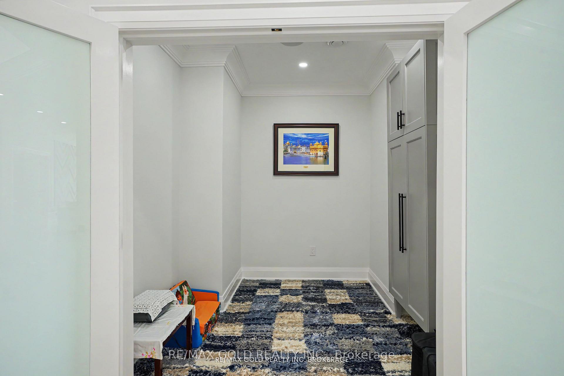 Photo 52 of 8930 Creditview Crescent, Brampton, Credit Valley — HOMEH