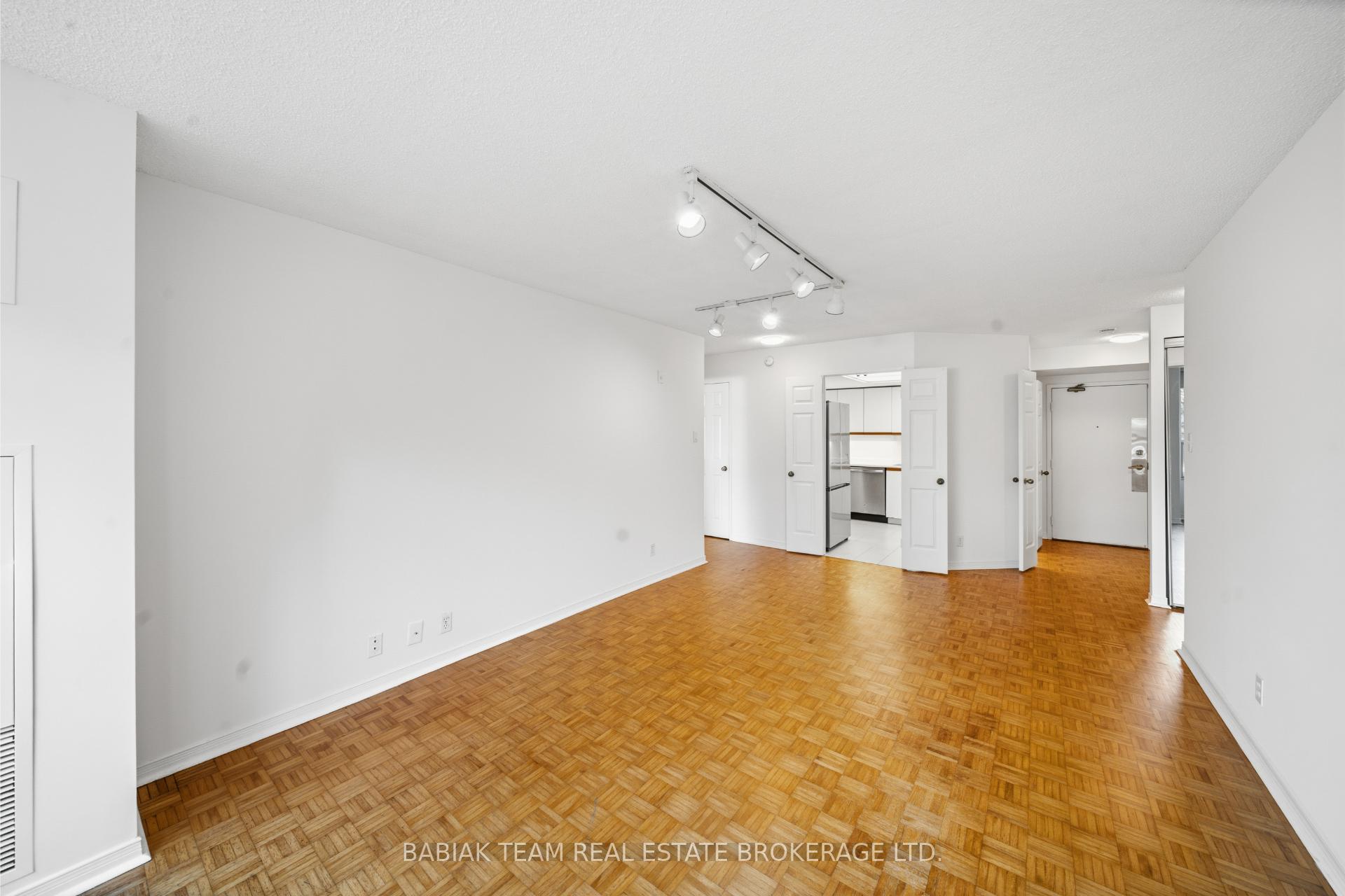 Photo 12 of Unit 202, 6 Humberline Drive, Etobicoke, West Humber-Clairville — HOMEH