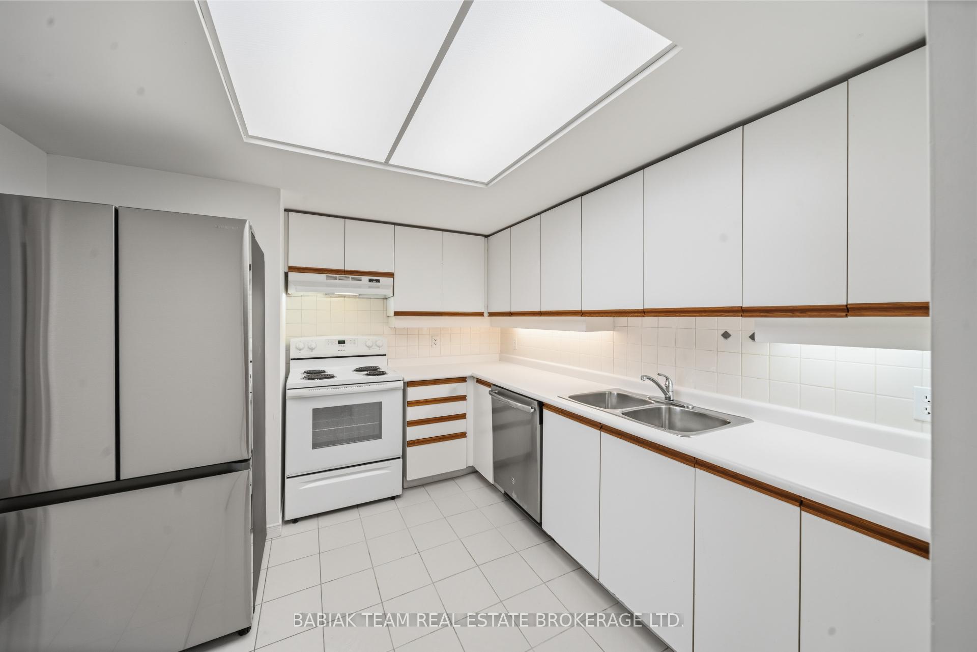 Photo 14 of Unit 202, 6 Humberline Drive, Etobicoke, West Humber-Clairville — HOMEH