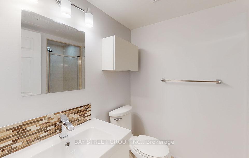 Photo 14 of Unit 1701, 7 Lorraine Drive, North York, Willowdale West — HOMEH