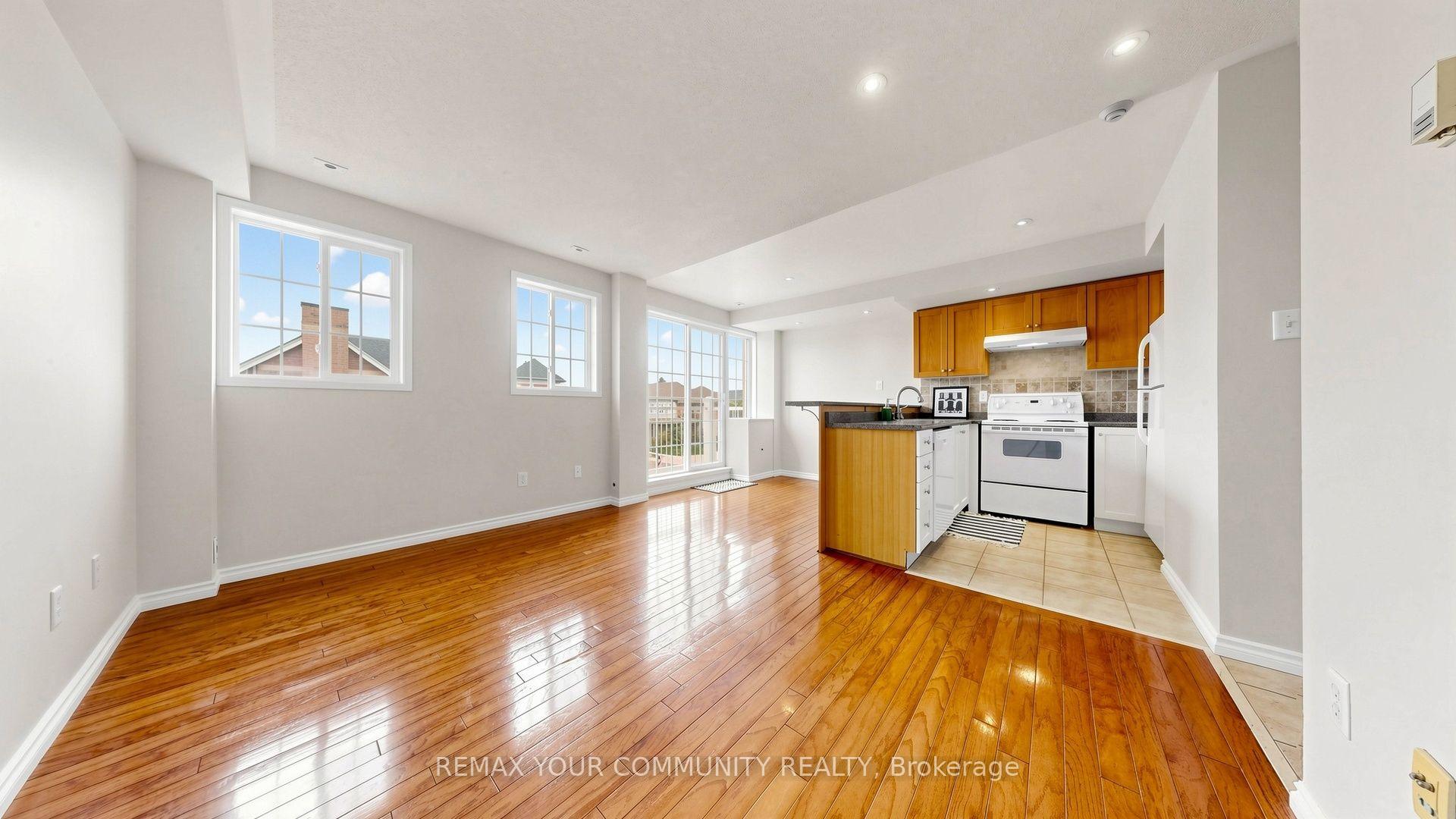 Photo 3 of Unit D210, 116 Cornell Park Avenue, Markham, Cornell — HOMEH