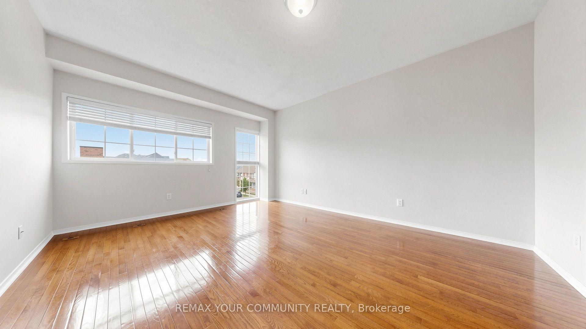 Photo 10 of Unit D210, 116 Cornell Park Avenue, Markham, Cornell — HOMEH