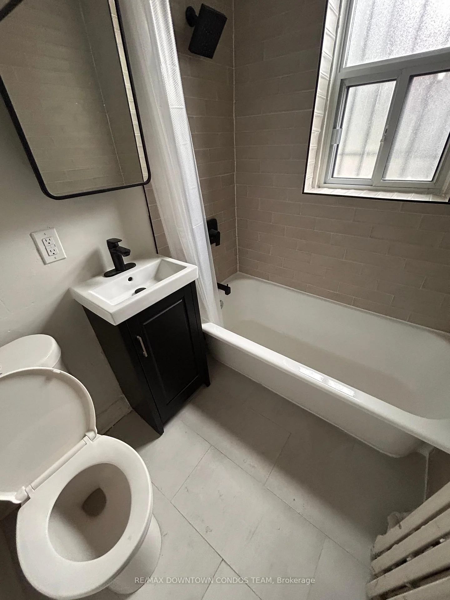 Photo 14 of Unit 5, 50 Raglan Avenue, Toronto, Humewood-Cedarvale — HOMEH