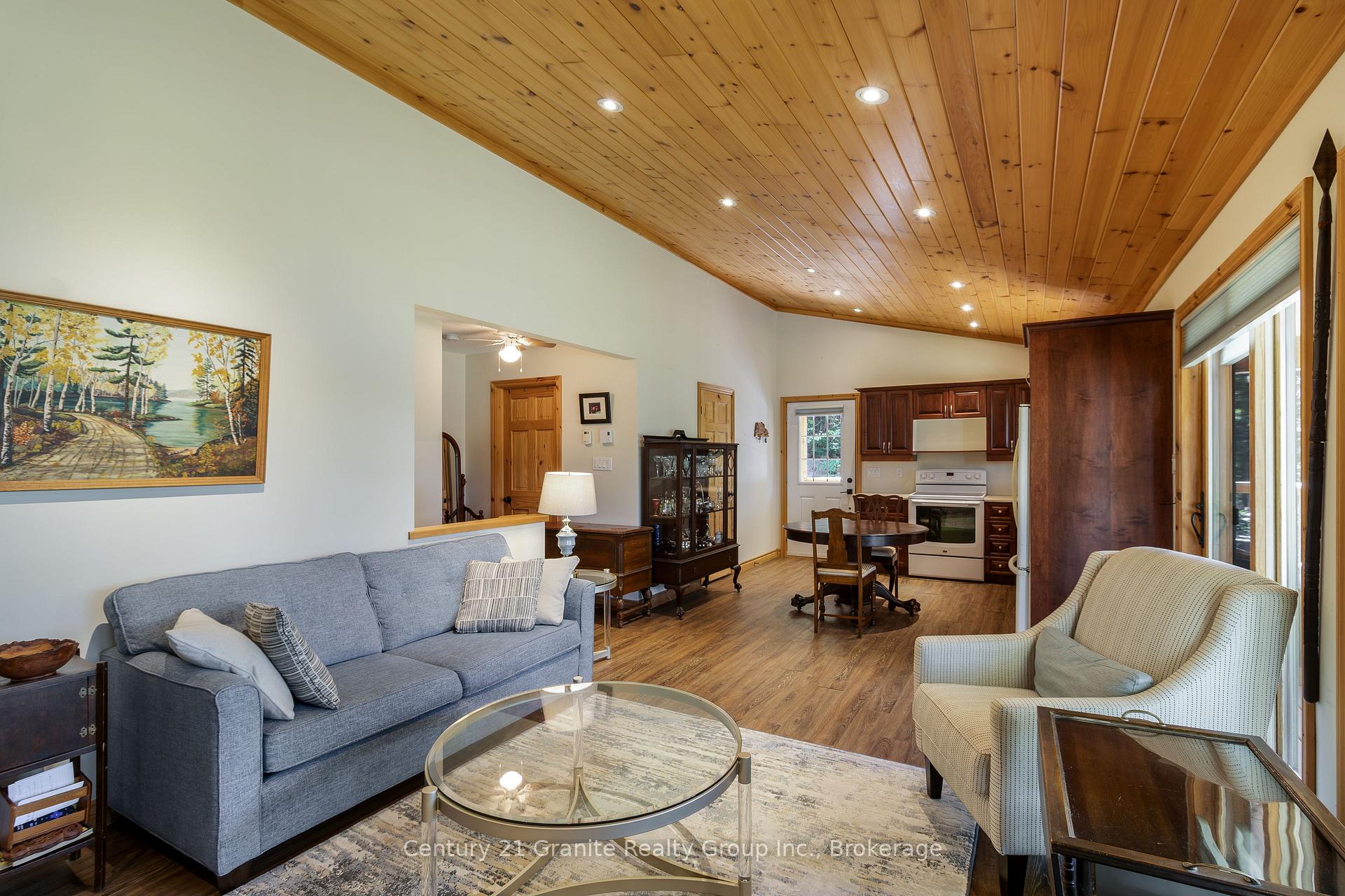 Photo 8 of 1219 Marathon Drive, Minden Hills, Minden — HOMEH