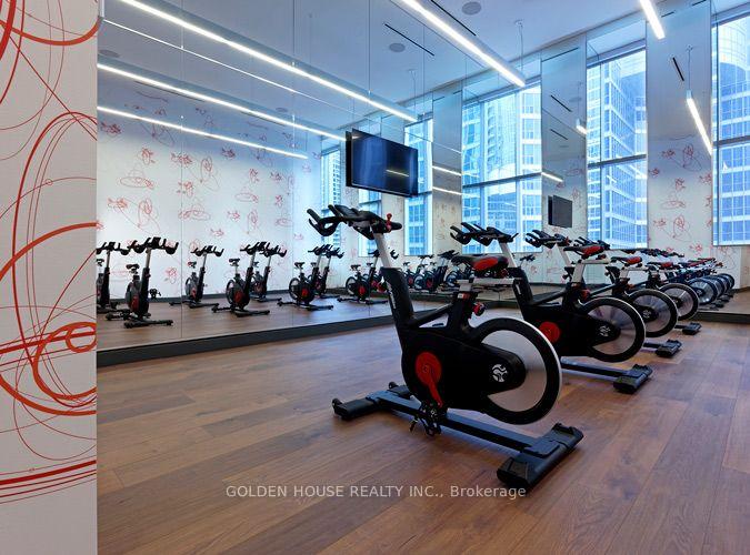 Photo 5 of Unit 1805, 10 York Street, Toronto, Waterfront Communities — HOMEH