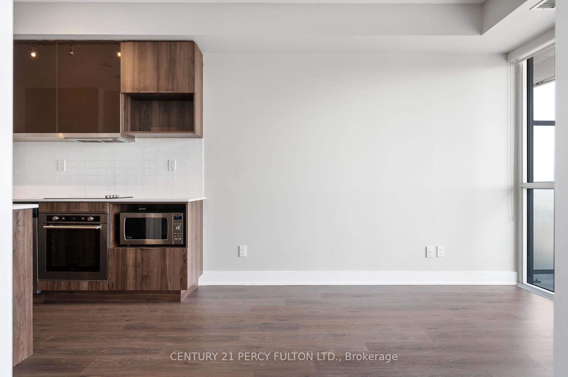 Photo 37 of Unit 710, 99 The Don Way W, North York, Banbury-Don Mills — HOMEH