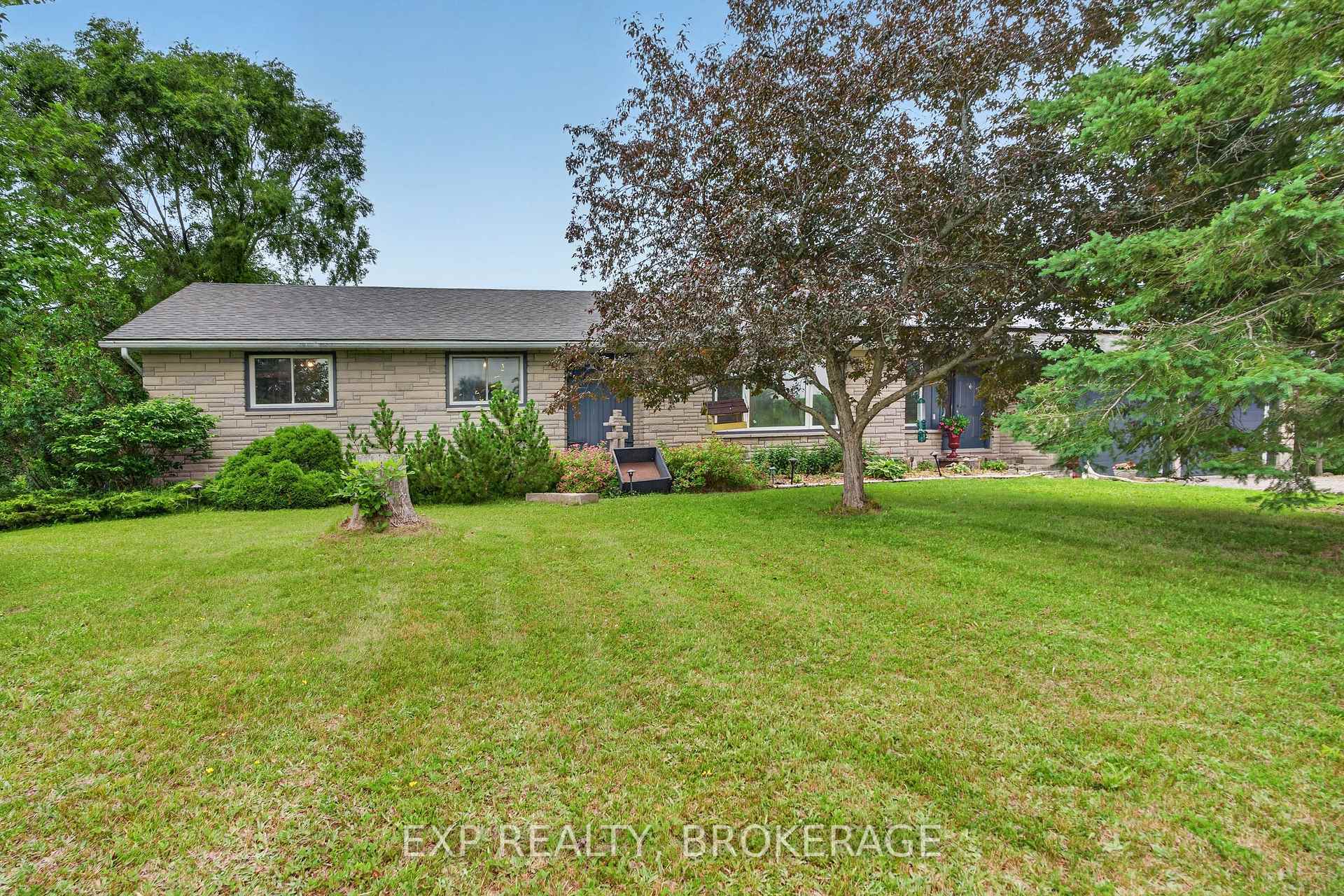 Photo 2 of 1664 Wallbridge Loyalist Road, Quinte West, Sidney Ward — HOMEH