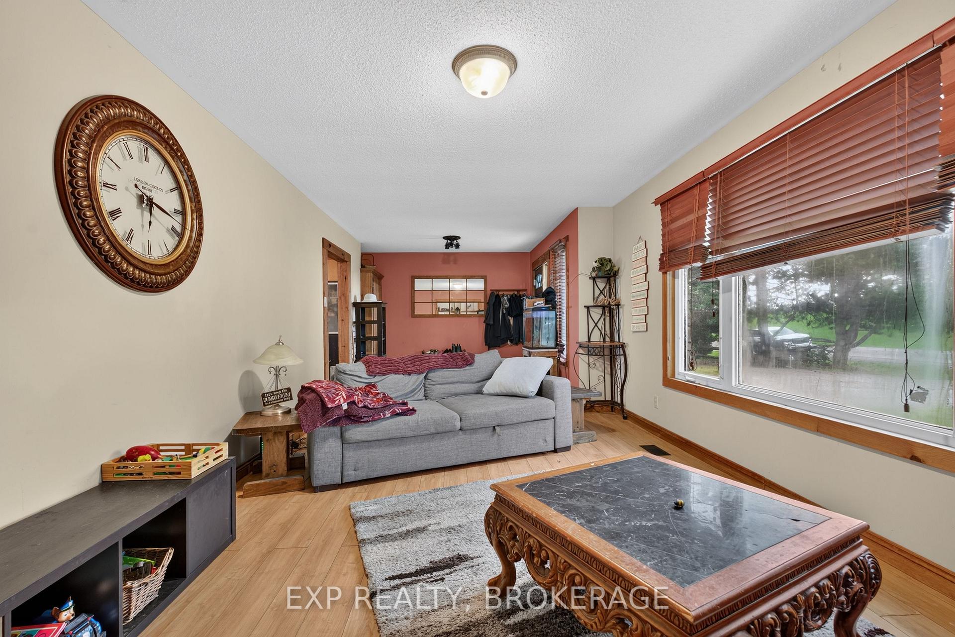 Photo 7 of 1664 Wallbridge Loyalist Road, Quinte West, Sidney Ward — HOMEH
