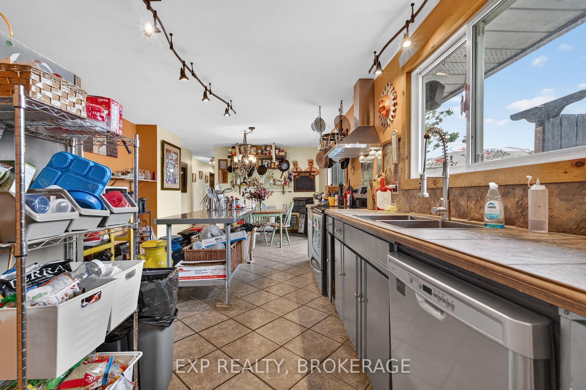 Photo 22 of 1664 Wallbridge Loyalist Road, Quinte West, Sidney Ward — HOMEH