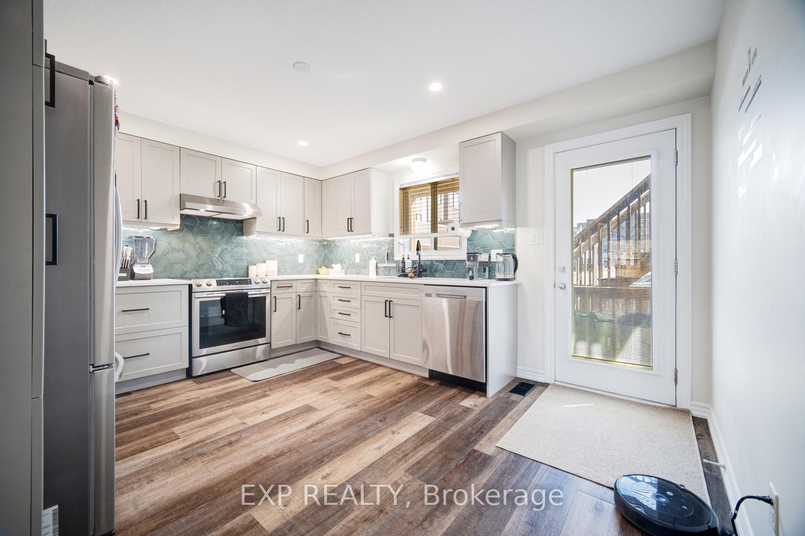 Photo 13 of Unit 14, 3320 Meadowgate Boulevard, London, South U — HOMEH