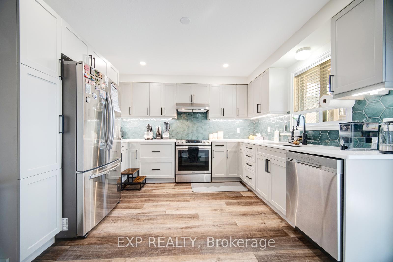Photo 14 of Unit 14, 3320 Meadowgate Boulevard, London, South U — HOMEH