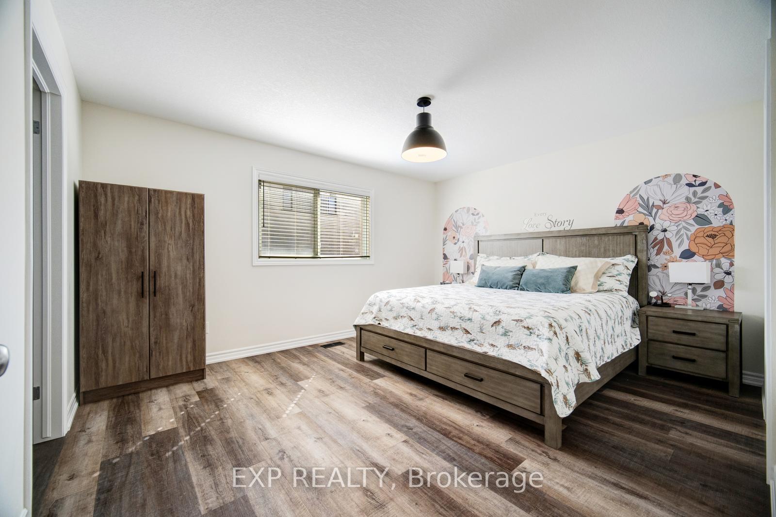 Photo 19 of Unit 14, 3320 Meadowgate Boulevard, London, South U — HOMEH