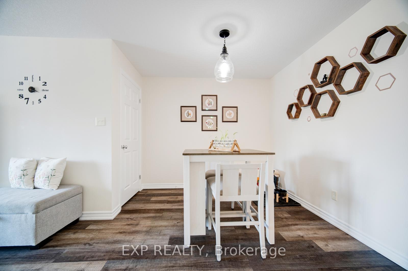 Photo 23 of Unit 14, 3320 Meadowgate Boulevard, London, South U — HOMEH