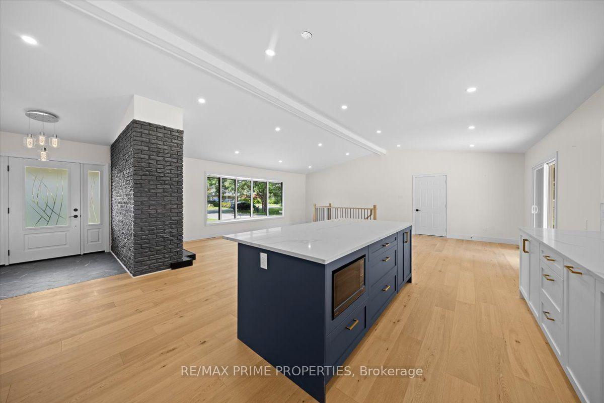 Photo 11 of 6499 Bunker Road, Ottawa, Manotick South to Roger Stevens — HOMEH