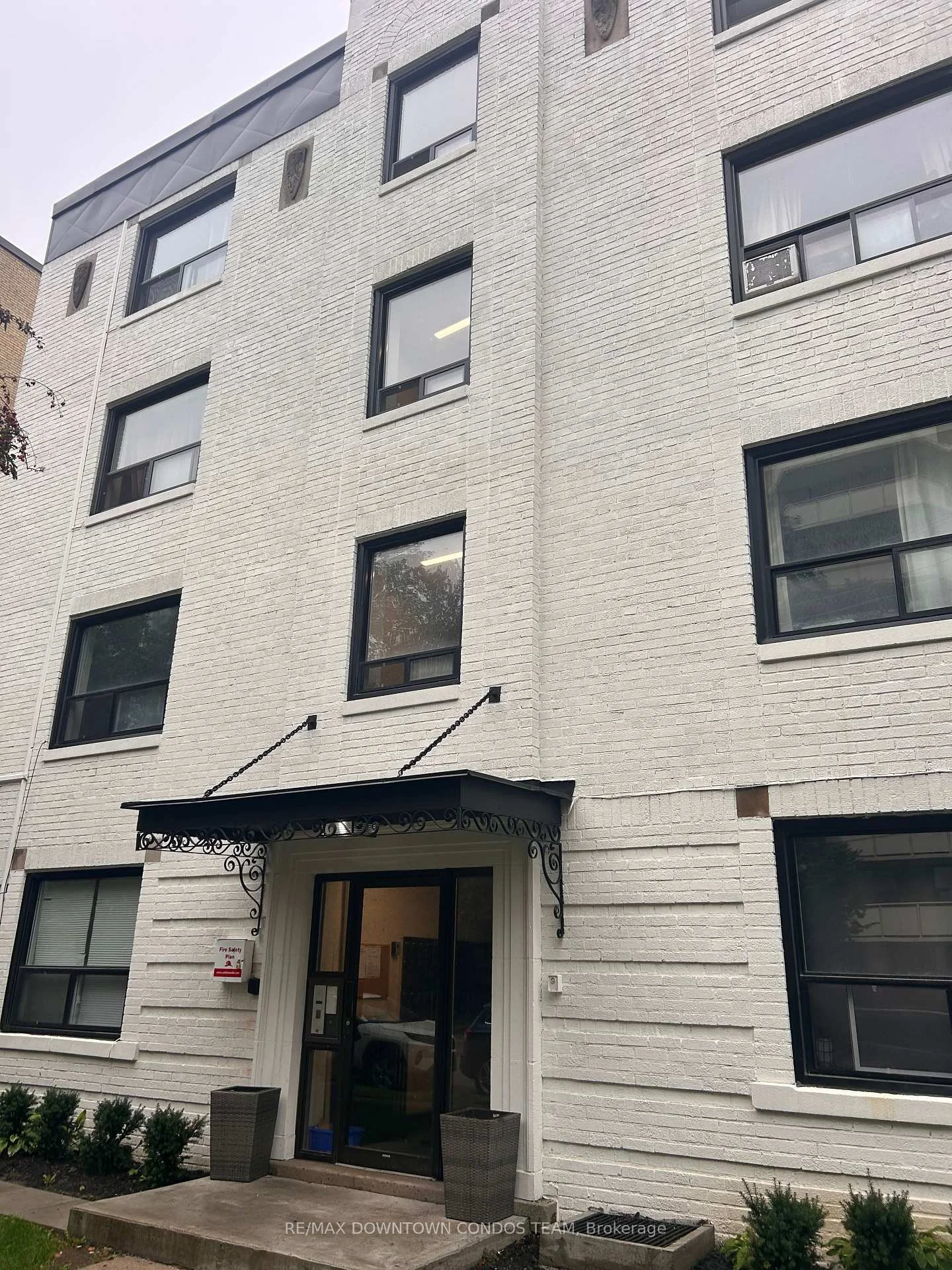Photo 13 of Unit 11, 50 Raglan Avenue, Toronto, Humewood-Cedarvale — HOMEH