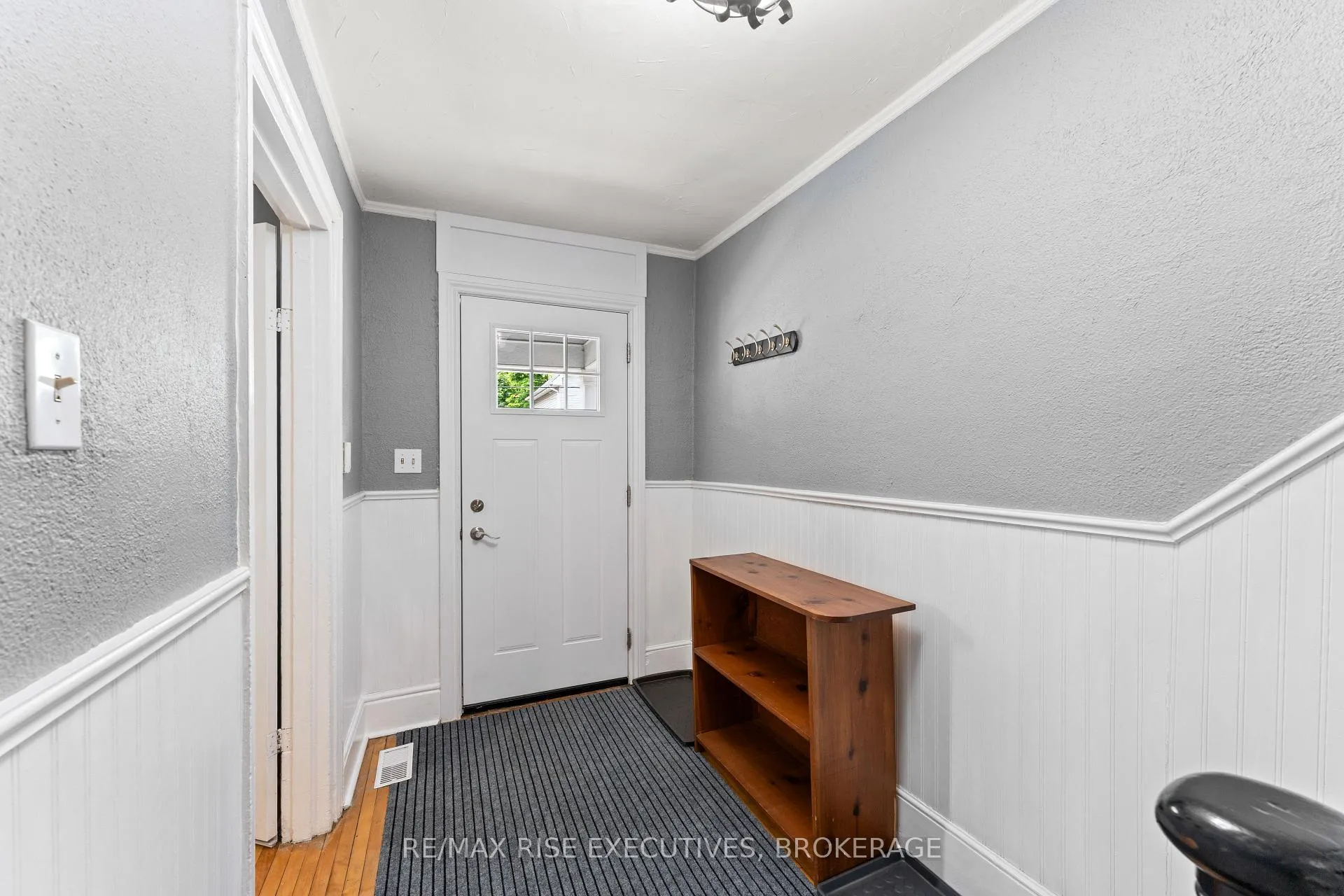 Photo 5 of 135 Nelson Street, Kingston, Central City East — HOMEH