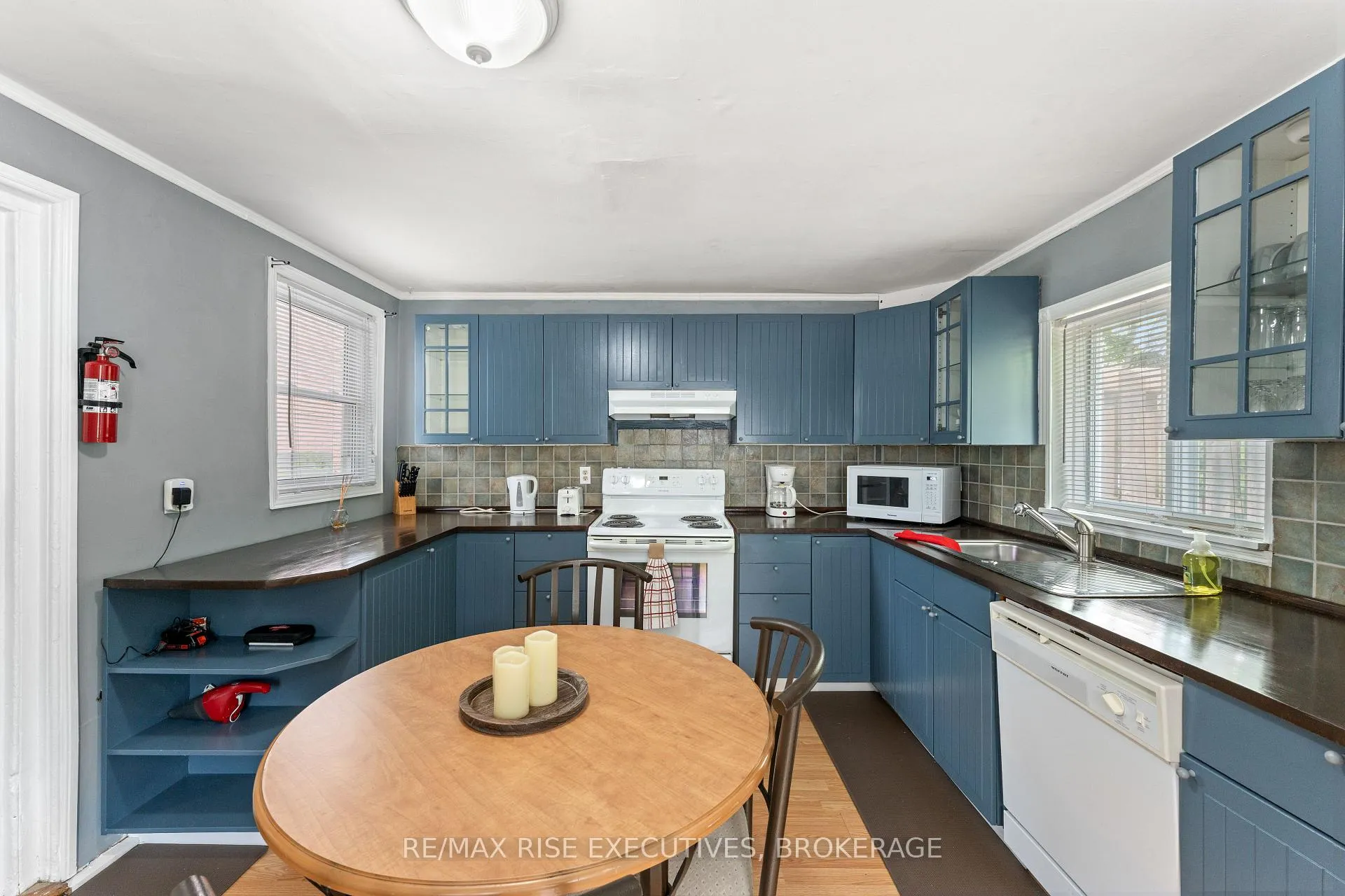 Photo 11 of 135 Nelson Street, Kingston, Central City East — HOMEH