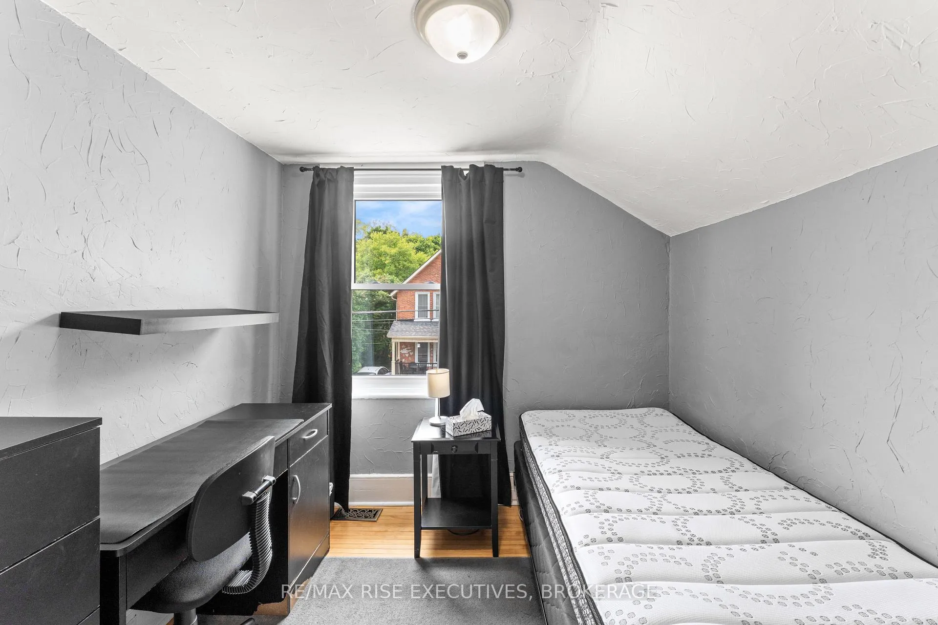 Photo 18 of 135 Nelson Street, Kingston, Central City East — HOMEH