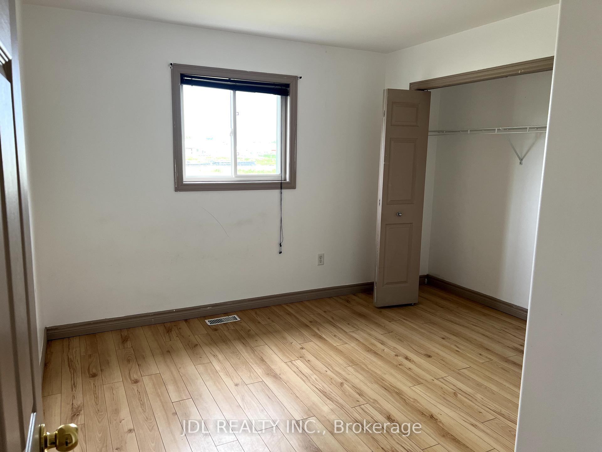 Photo 15 of 2134 Rockport Street, Windsor — HOMEH