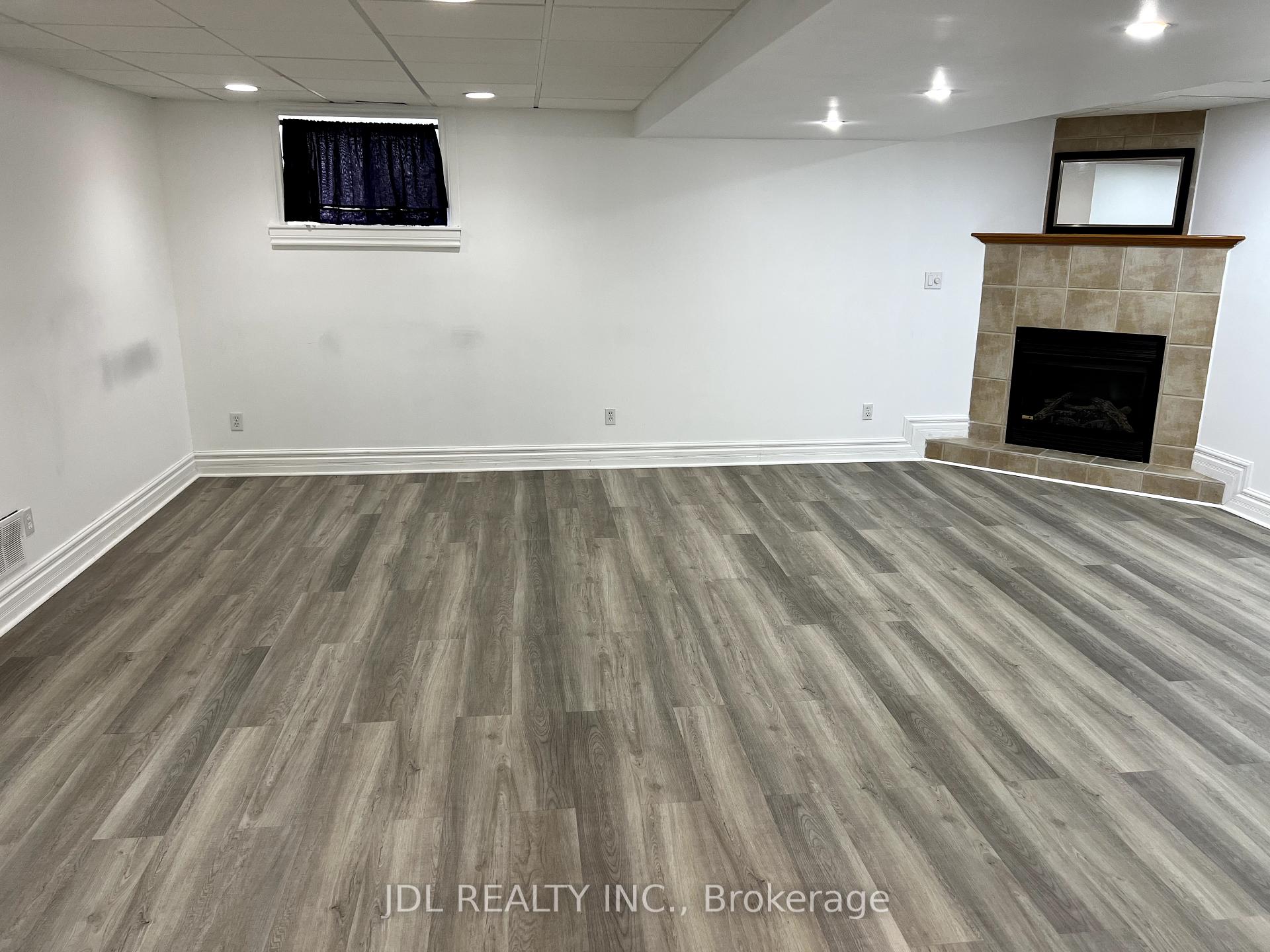Photo 19 of 2134 Rockport Street, Windsor — HOMEH