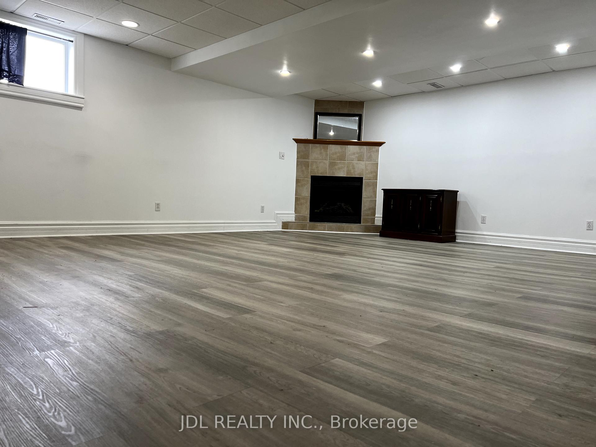 Photo 21 of 2134 Rockport Street, Windsor — HOMEH