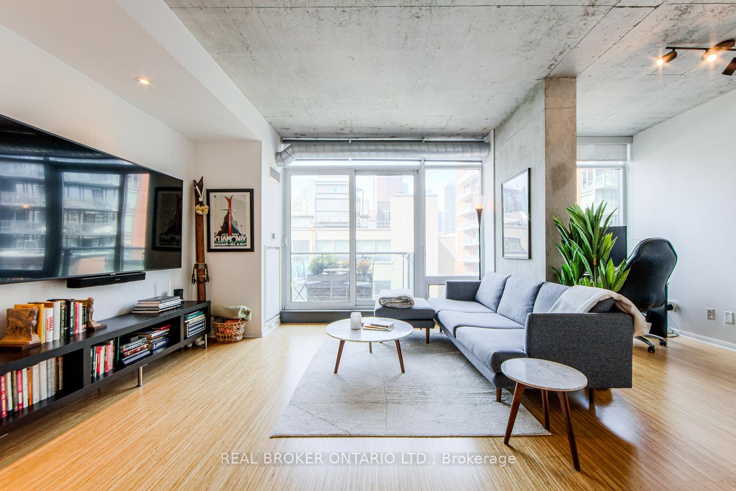 Photo 1 of Unit 732, 333 Adelaide Street E, Toronto, Moss Park — HOMEH
