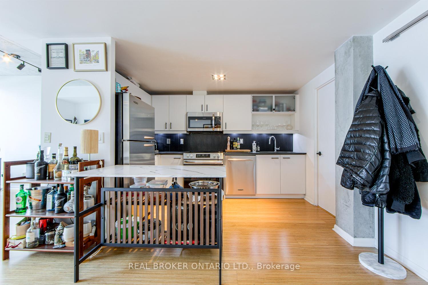 Photo 13 of Unit 732, 333 Adelaide Street E, Toronto, Moss Park — HOMEH