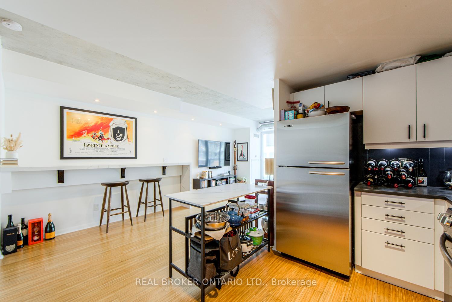 Photo 16 of Unit 732, 333 Adelaide Street E, Toronto, Moss Park — HOMEH